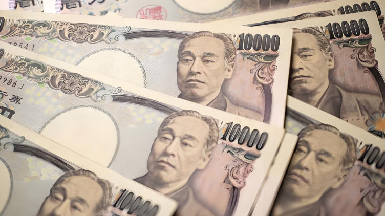 Rising Pressure on Yen’s Decline